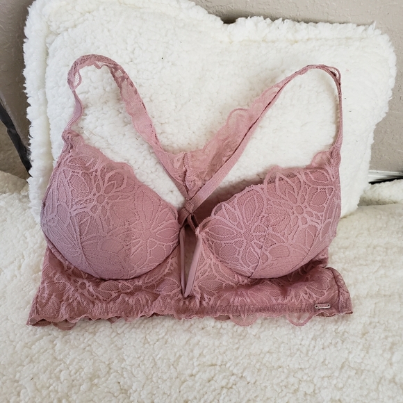 PINK Victoria's Secret Other - 2 / $30 - Victoria's Secret Bra 💖